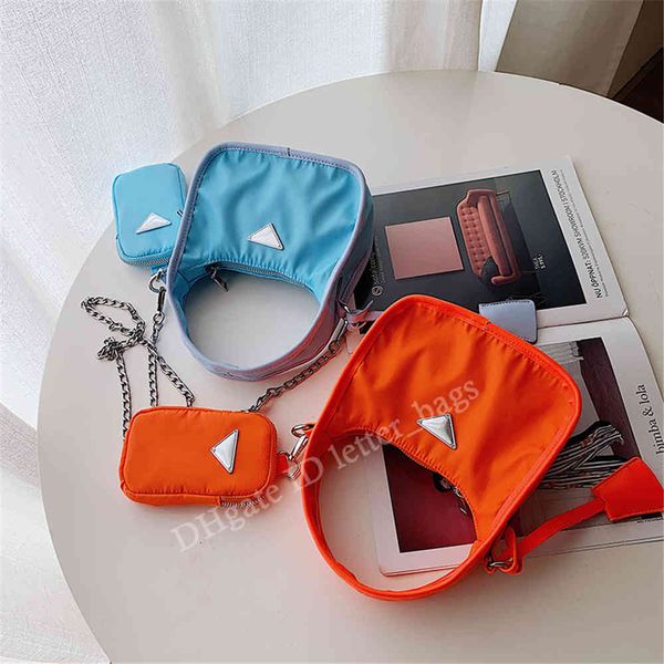 re-edition canvas ss handle hobo totes women handbag non-woven plain presbyopic p chains zipper half bag bags single 2021 fashion moon oxkq
re-edition canvas ss handle hobo totes women handbag non-woven plain presbyopic p chains zipper half bag bags single 2021 fashion moon oxkq