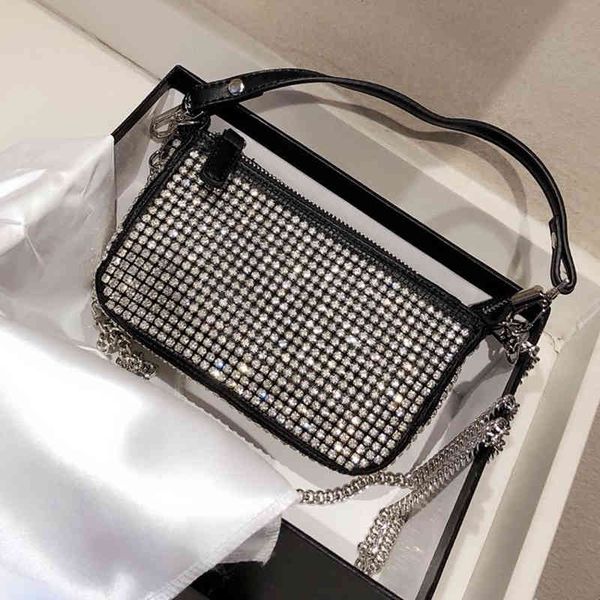travel luggage bag messenger bags handbag fashion diamond decoration plain zipper women chain shoulder belt bag rfm
travel luggage bag messenger bags handbag fashion diamond decoration plain zipper women chain shoulder belt bag rfm