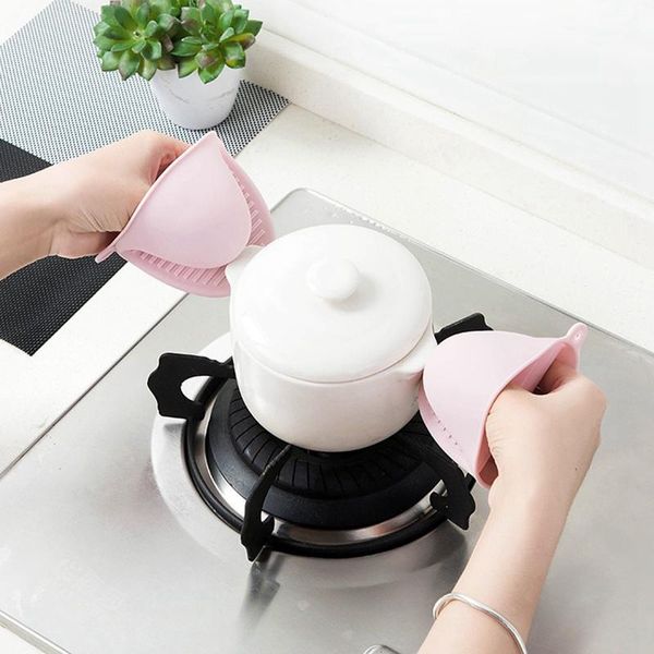 oven mitts 1pcsilicone heat resistant baking tools take clamp kitchen microwave gloves insulation anti-slip pot bowel holder clip
oven mitts 1pcsilicone heat resistant baking tools take clamp kitchen microwave gloves insulation anti-slip pot bowel holder clip