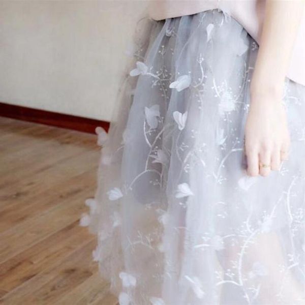 skirts 2021 spring arrival three-dimensional appliques floral faldas largas elegantes hk style chic tulle skirt, Black
skirts 2021 spring arrival three-dimensional appliques floral faldas largas elegantes hk style chic tulle skirt, Black