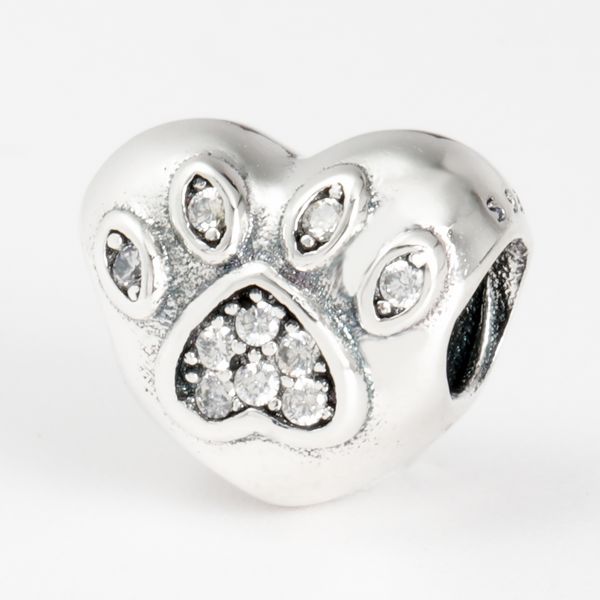 2021 factory price women gift 925 sterling silver european charms beads fit female necklace bracelets diy sweetheart jewelry 20pcs/lot 79171, Black
2021 factory price women gift 925 sterling silver european charms beads fit female necklace bracelets diy sweetheart jewelry 20pcs/lot 79171, Black