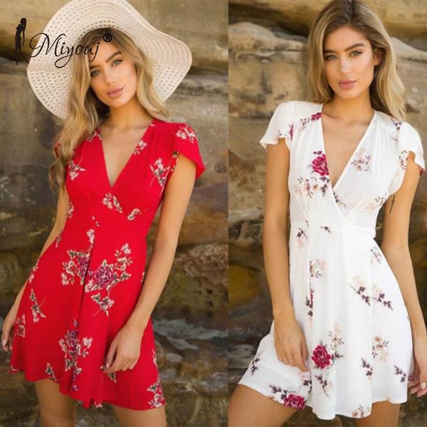 women's swimwear miyouj floral print dresses v-neck pareo beach dress summer coverups women 2021 female bikini cover ups beachwear bath, White;black
women's swimwear miyouj floral print dresses v-neck pareo beach dress summer coverups women 2021 female bikini cover ups beachwear bath, White;black