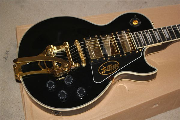 oem 6-string electric guitar, rosewood fingerboard, black 3-piece pickup with tremolo system , delivery
oem 6-string electric guitar, rosewood fingerboard, black 3-piece pickup with tremolo system , delivery