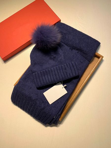 2021autumn winter mens women hat scarf sets classic letter printed warm wool kinted beanie scarfs hats suit for festival gift christmas, Blue;gray
2021autumn winter mens women hat scarf sets classic letter printed warm wool kinted beanie scarfs hats suit for festival gift christmas, Blue;gray
