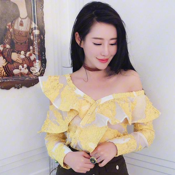 women's blouses & shirts ladies spring long sleeve women 2021 self portrait embroidery yellow ruffle frills off shoulder lace sheer, White
women's blouses & shirts ladies spring long sleeve women 2021 self portrait embroidery yellow ruffle frills off shoulder lace sheer, White