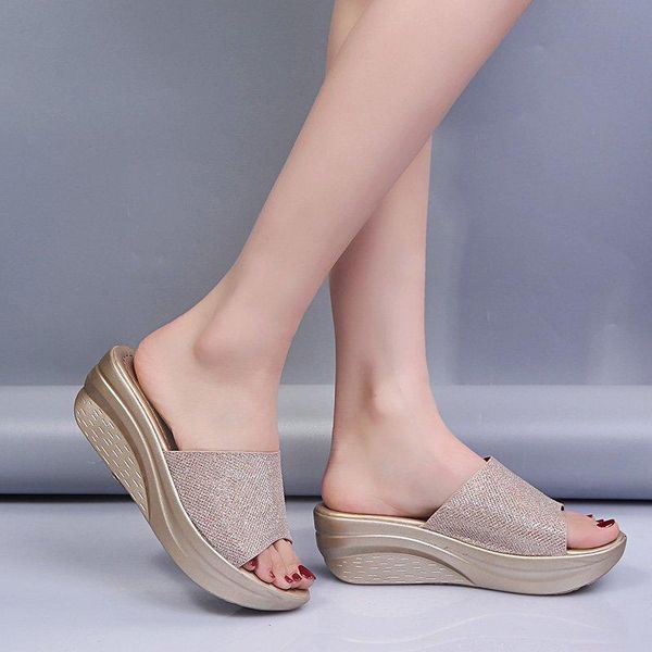 slippers 2021 comfort platform wedge heels 5cm pu leather summer open toe outdoor elegant bling slides heightening shoes, Black
slippers 2021 comfort platform wedge heels 5cm pu leather summer open toe outdoor elegant bling slides heightening shoes, Black