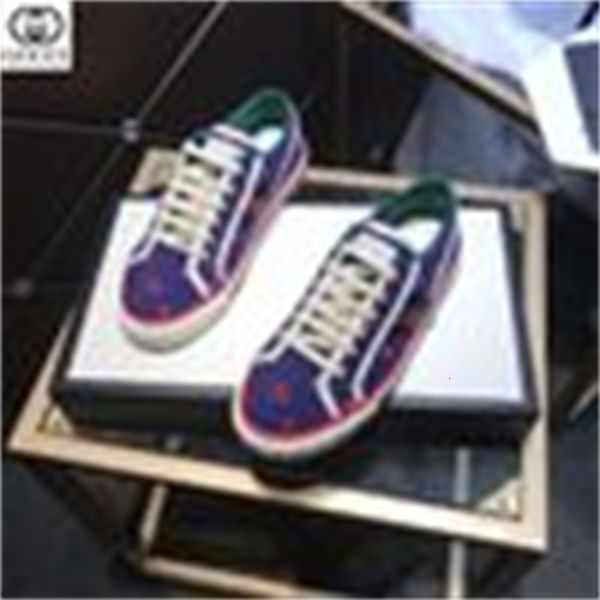 designer luxury women and men sneakers loafers boots moccasins buckles lace-ups dress shoes f3jo, Red;white
designer luxury women and men sneakers loafers boots moccasins buckles lace-ups dress shoes f3jo, Red;white