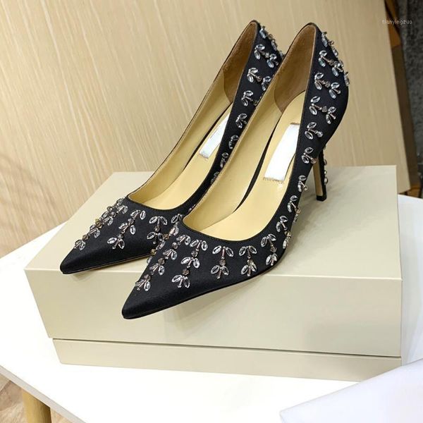 dress shoes 2021 spring silk fabric hand-set diamonds handmade diamond high heels1, Black
dress shoes 2021 spring silk fabric hand-set diamonds handmade diamond high heels1, Black
