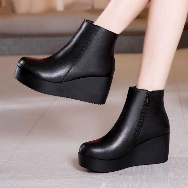 boots 2021 autumn and winter women's round head wedges with thick bottom wedge platform waterproof, Black
boots 2021 autumn and winter women's round head wedges with thick bottom wedge platform waterproof, Black