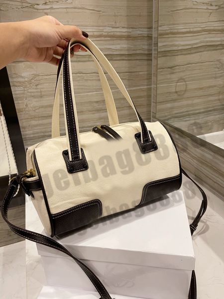 luxury designer brand fashion shoulder stripe classic pillow bags handbags shopping letter senior purse bag wallet all match cross body wome
luxury designer brand fashion shoulder stripe classic pillow bags handbags shopping letter senior purse bag wallet all match cross body wome