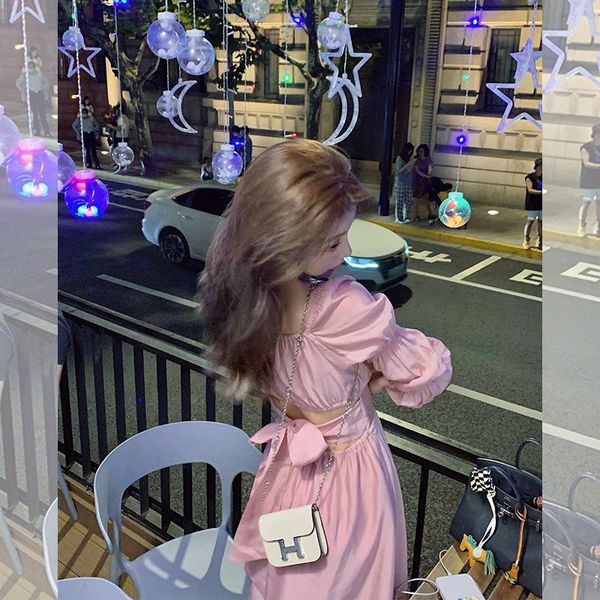 casual dresses 2021 autumn fashion backless bow bubble sleeve solid dress (available in three colors), Black;gray
casual dresses 2021 autumn fashion backless bow bubble sleeve solid dress (available in three colors), Black;gray