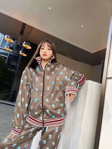 2021 spring brand same style two piece pant coat.regular empire fashion casual xitaihou, White 
2021 spring brand same style two piece pant coat.regular empire fashion casual xitaihou, White