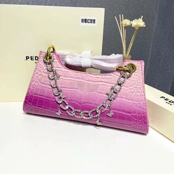women luxurys designers bags 2021 yiyi's fashion spring and summer niche design chain underarm ch designer handbag handbags totes cross
women luxurys designers bags 2021 yiyi's fashion spring and summer niche design chain underarm ch designer handbag handbags totes cross