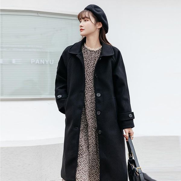 women's wool & blends autumn winter 2021 women hepburn style woolen black medium length coat thickening temperament loose fashion
women's wool & blends autumn winter 2021 women hepburn style woolen black medium length coat thickening temperament loose fashion