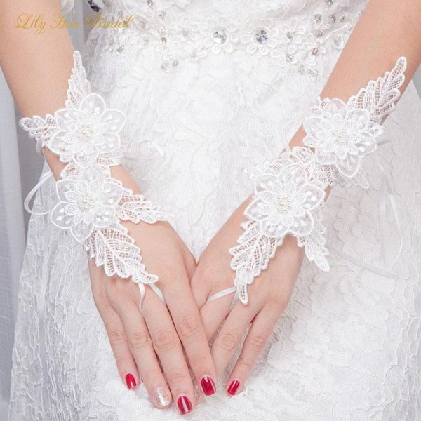 bridal gloves 2021 white wedding party accessories pearls crystals lace for women
bridal gloves 2021 white wedding party accessories pearls crystals lace for women