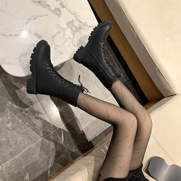 boots pamanni woman lace-up design solid black office ladies ankle boot zip mature handmade platform non-slip female shoes
boots pamanni woman lace-up design solid black office ladies ankle boot zip mature handmade platform non-slip female shoes