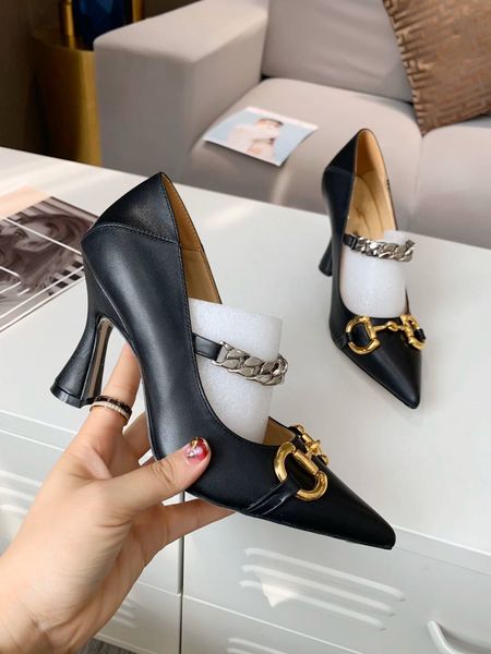 brand leather set foot simple women's shoes 2021 new spring wild shallow mouth retro fashion high-heeled pointed toe mjjj001, Black
brand leather set foot simple women's shoes 2021 new spring wild shallow mouth retro fashion high-heeled pointed toe mjjj001, Black