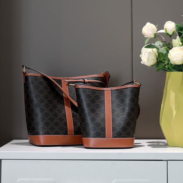 designer bags old flower arc bucket 2021 new trendy one shoulder high-capacity autumn and winter messenger bag
designer bags old flower arc bucket 2021 new trendy one shoulder high-capacity autumn and winter messenger bag