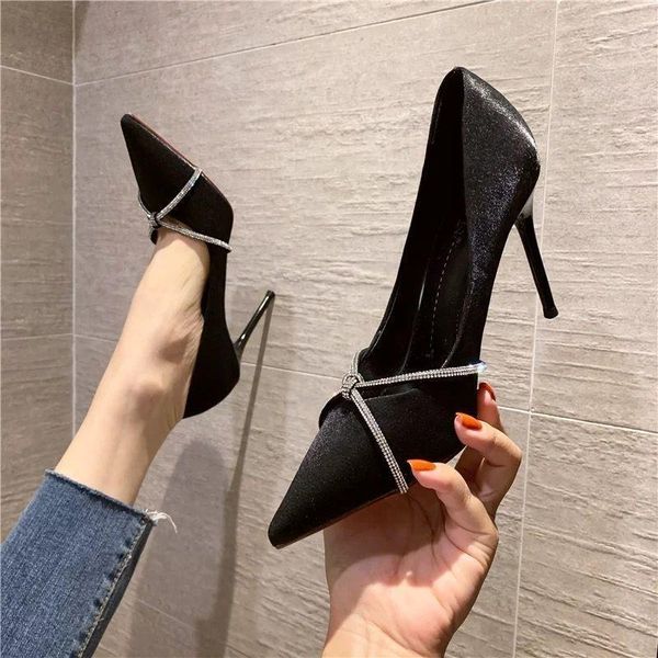 dress shoes women's high heels temperament rhinestone satin pointed ladies fashion women banquet party sexy, Black
dress shoes women's high heels temperament rhinestone satin pointed ladies fashion women banquet party sexy, Black