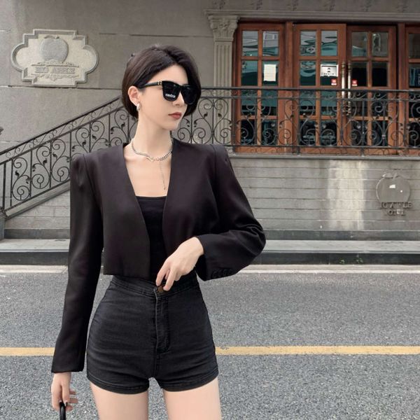v-neck slim sleeveless short solid color bubble sleeve suit coat women's autumn small, Black;brown
v-neck slim sleeveless short solid color bubble sleeve suit coat women's autumn small, Black;brown