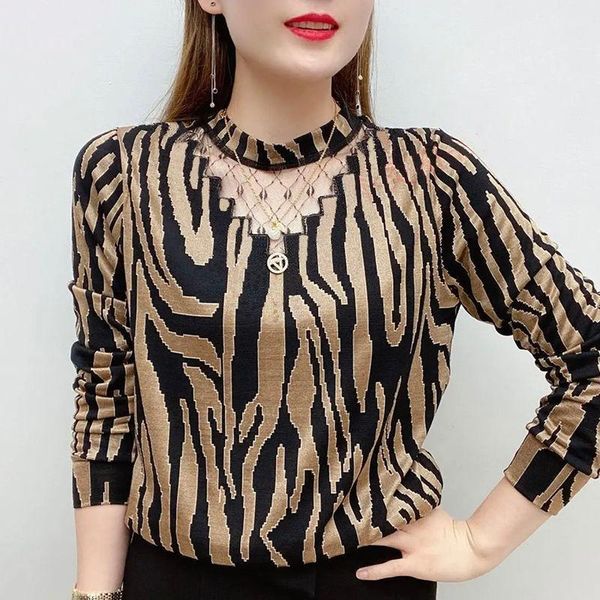 women's t-shirt thick plus velvet mother dress autumn and winter long sleeve print belly bottoming shirt, White
women's t-shirt thick plus velvet mother dress autumn and winter long sleeve print belly bottoming shirt, White