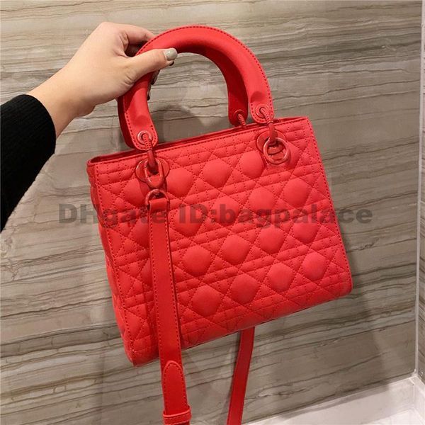 handbag designer handbags women luxurys designers bags 2021 crossbody bag zhouzhoubao123 purse wallet lady shoulder 24cm black
handbag designer handbags women luxurys designers bags 2021 crossbody bag zhouzhoubao123 purse wallet lady shoulder 24cm black