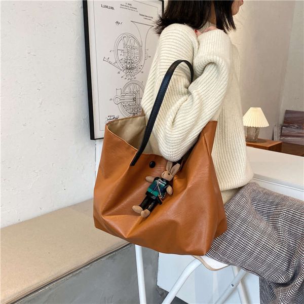 hbp simple soft face big women's new fashion in autumn and winter 2021 large capacity shoulder versatile portable tote bag
hbp simple soft face big women's new fashion in autumn and winter 2021 large capacity shoulder versatile portable tote bag