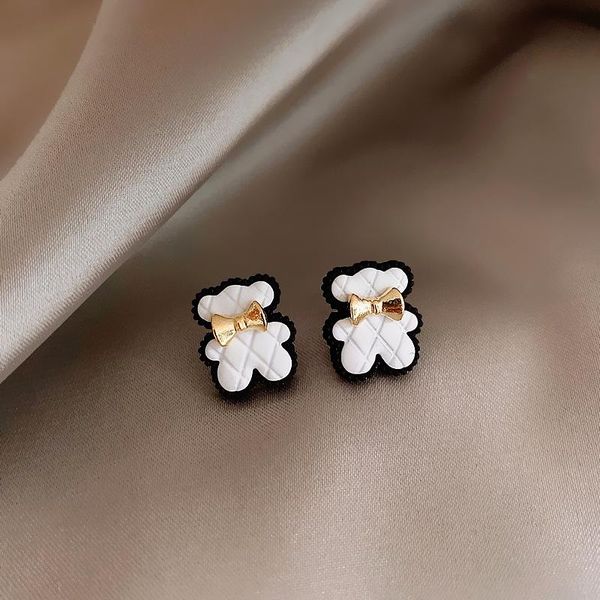 dangle & chandelier 2021 trend cute korean earrings for women version of the retro color bear nails simple maiden bow net red ear clip, Silver
dangle & chandelier 2021 trend cute korean earrings for women version of the retro color bear nails simple maiden bow net red ear clip, Silver