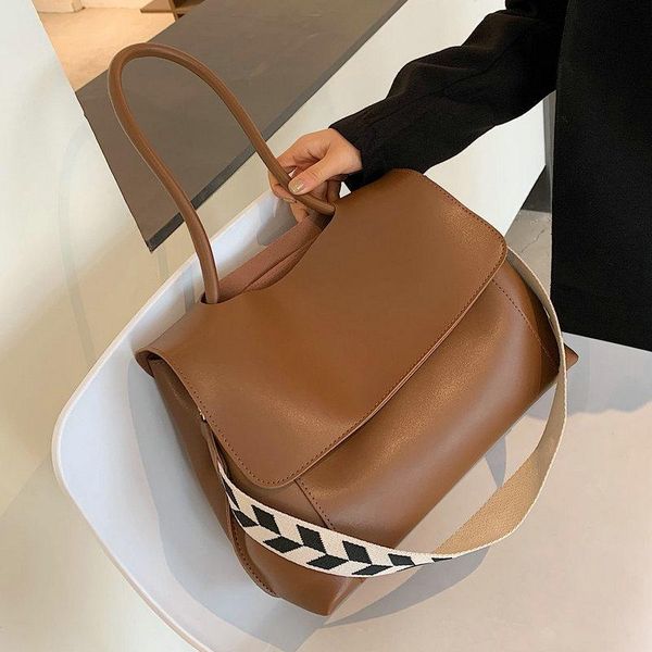 brand designer high capacity pu leather handbags for women shoulder bag 2021 new big tote bag ladies hand bags 7024
brand designer high capacity pu leather handbags for women shoulder bag 2021 new big tote bag ladies hand bags 7024
