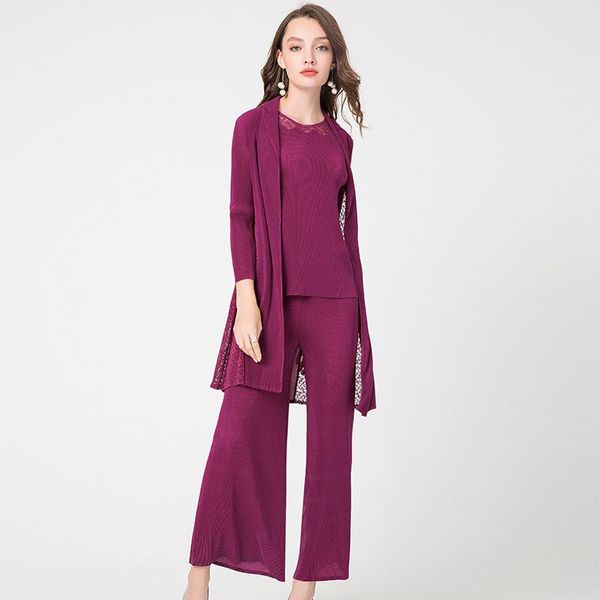 women's two piece pants plus size pant suits 2021 autumn fashion solid color elastic miyake pleated round neck vest + cardigan 3 set, White
women's two piece pants plus size pant suits 2021 autumn fashion solid color elastic miyake pleated round neck vest + cardigan 3 set, White