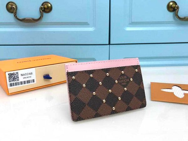 purse brand designer luxury n60248 rivet card holder leather compact long wallets clutch chain wallet pouches key card holders cases, Black;red
purse brand designer luxury n60248 rivet card holder leather compact long wallets clutch chain wallet pouches key card holders cases, Black;red