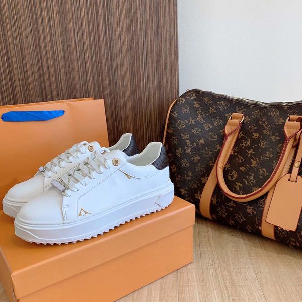 2022 desinger sneakers brand sneakers designer trainers women casual shoes real leather gold ace slides triple slippers sandals boots 29, Black
2022 desinger sneakers brand sneakers designer trainers women casual shoes real leather gold ace slides triple slippers sandals boots 29, Black