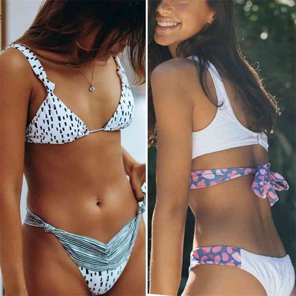 zrtak ruffle bikini bandage floral bow swimsuit female swimwear print lace up biquini feminino bathing suit women set 210716, White;black
zrtak ruffle bikini bandage floral bow swimsuit female swimwear print lace up biquini feminino bathing suit women set 210716, White;black