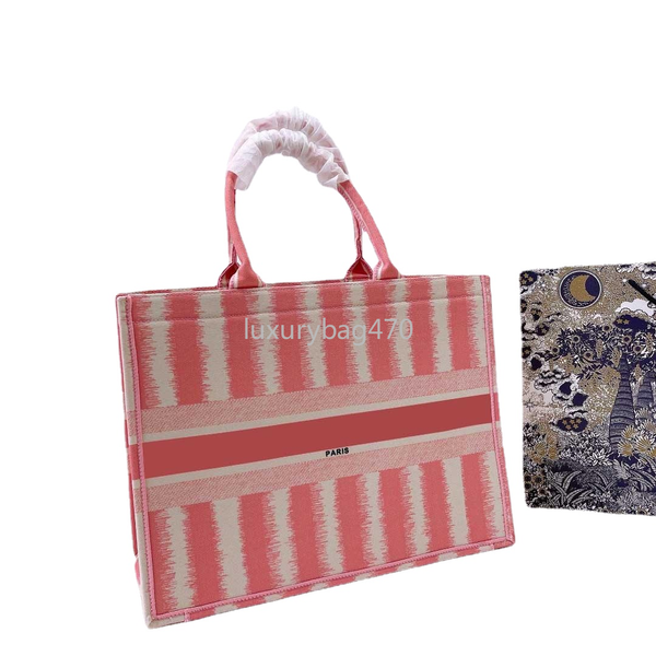 luxury designer bags causal totes bag woman handbags ladies large size tote retro embroidery beach cross body shoulder handbag sacoche satch
luxury designer bags causal totes bag woman handbags ladies large size tote retro embroidery beach cross body shoulder handbag sacoche satch