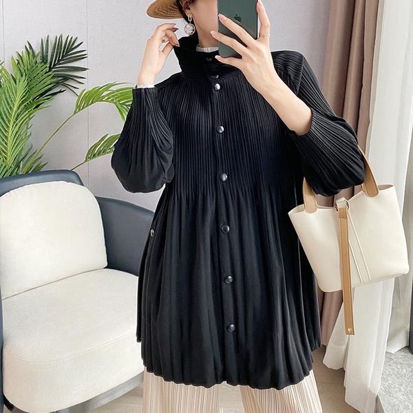 women's trench coats changpleat 2021 miyak pleated coat for women fashion solid single-breasted long-sleeved short, Tan;black
women's trench coats changpleat 2021 miyak pleated coat for women fashion solid single-breasted long-sleeved short, Tan;black