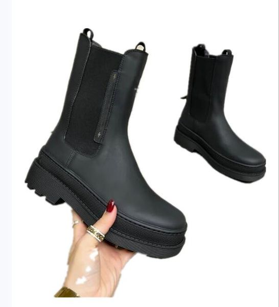 fashion trendy master brand short boots short tube thick bottom round toe hollow matte leather formal wear casual white black
fashion trendy master brand short boots short tube thick bottom round toe hollow matte leather formal wear casual white black