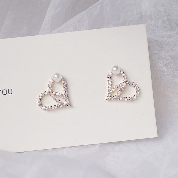 cute micro inlaid zirconia hollow heart women earring shining cz temperament stud earrings accessories pendant jewelry for girl, Golden;silver
cute micro inlaid zirconia hollow heart women earring shining cz temperament stud earrings accessories pendant jewelry for girl, Golden;silver