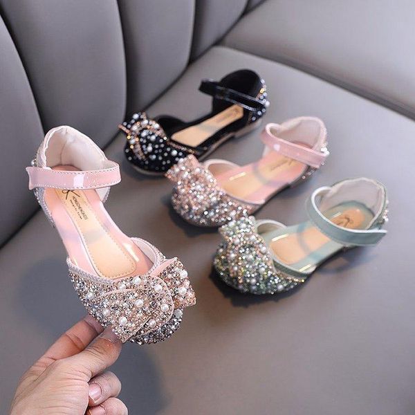 sandals sequin bow girls dance shoes summer children's hook and loop, Black;red
sandals sequin bow girls dance shoes summer children's hook and loop, Black;red