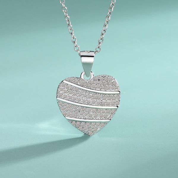 chains s925 sterling silver heart-shaped love ladies secklace micro inlay europe and the united states simplicity fashion jewelry
chains s925 sterling silver heart-shaped love ladies secklace micro inlay europe and the united states simplicity fashion jewelry