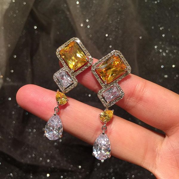 hoop & huggie rakol 2021 fashion yellow square water drop zircon long dangle earrings for women party dinner dress accessories jewelry, Golden;silver
hoop & huggie rakol 2021 fashion yellow square water drop zircon long dangle earrings for women party dinner dress accessories jewelry, Golden;silver