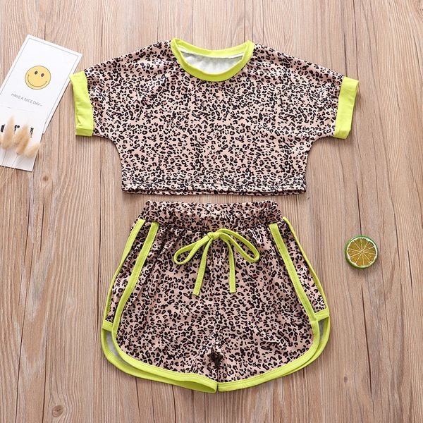 2021 toddler girls clothing new summer suits leopard print short sleeve shorts children's casual two piece sets costumes v67g, White
2021 toddler girls clothing new summer suits leopard print short sleeve shorts children's casual two piece sets costumes v67g, White
