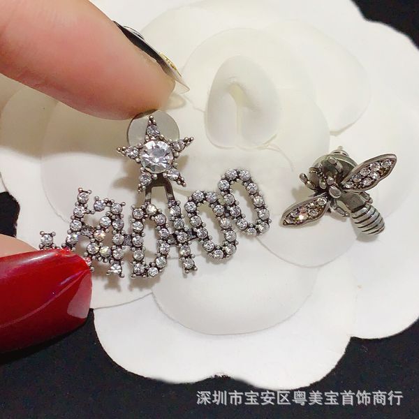 special offer 75%off outlet asymmetric 2021 six letter bee earrings, Silver
special offer 75%off outlet asymmetric 2021 six letter bee earrings, Silver