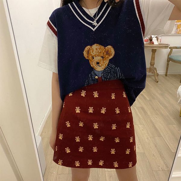 2021 new smlwoman mini skirts preppy style high waist a line cartoon bear short skirt womens (x1687 rhft, Black
2021 new smlwoman mini skirts preppy style high waist a line cartoon bear short skirt womens (x1687 rhft, Black
