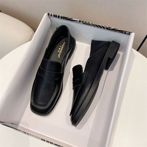 british style leather shoes autumn winter low thick heel women's shoes solid color low heel women's shoes, Black
british style leather shoes autumn winter low thick heel women's shoes solid color low heel women's shoes, Black