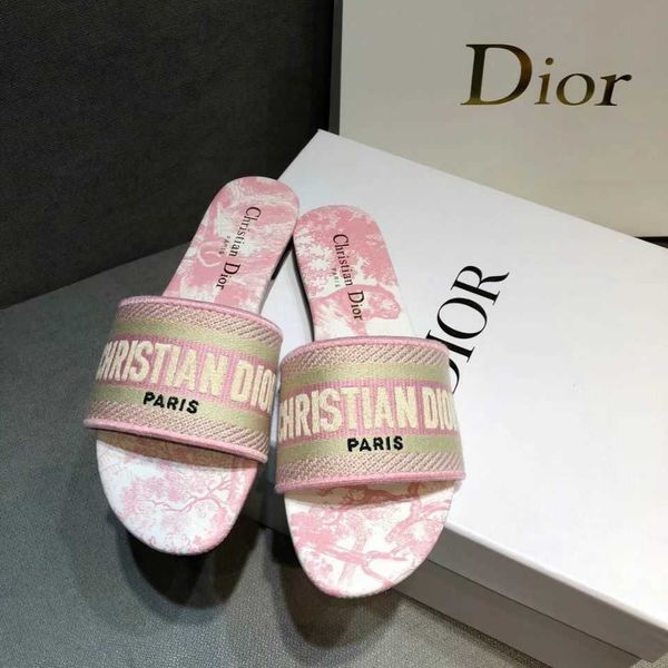 slippers sandals slippers leather lettered print wear thick heel 2021 summer new home women's shoes knitting embroidery flat sandalsazl, Black
slippers sandals slippers leather lettered print wear thick heel 2021 summer new home women's shoes knitting embroidery flat sandalsazl, Black