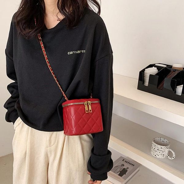 evening bags women's 2021 stylish cross-body bag with rhomboid gold bead chain web celebrity box one shoulder compact and delicate
evening bags women's 2021 stylish cross-body bag with rhomboid gold bead chain web celebrity box one shoulder compact and delicate