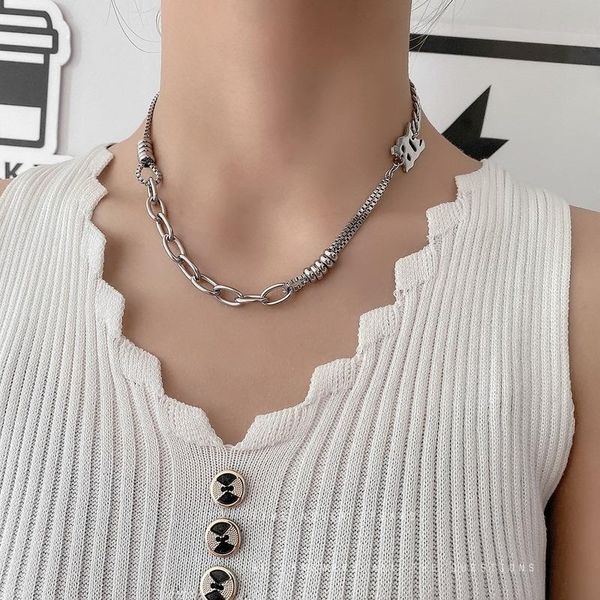 chains splicing necklace woman layered necklaces women creative hollow clavicle chain hip hop exquisite korean silver color oorbellen
chains splicing necklace woman layered necklaces women creative hollow clavicle chain hip hop exquisite korean silver color oorbellen