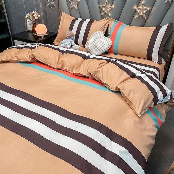 bedding sets hometextile three-piece student dormitory simple striped flowers quilt cover single double four-piece set
bedding sets hometextile three-piece student dormitory simple striped flowers quilt cover single double four-piece set