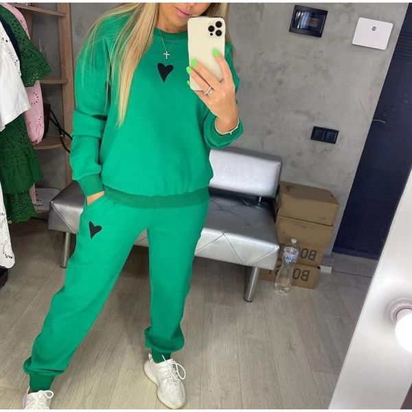 women's two piece pants women heart print set autumn winter long sleeve sweatshirt and trousers suit casual solid fleece female tracksu, White
women's two piece pants women heart print set autumn winter long sleeve sweatshirt and trousers suit casual solid fleece female tracksu, White