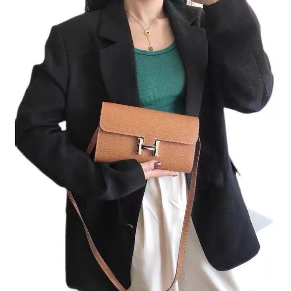 hand lady stewardess mini small square long palm pattern kangkang single shoulder oblique span organ tofu bag
hand lady stewardess mini small square long palm pattern kangkang single shoulder oblique span organ tofu bag